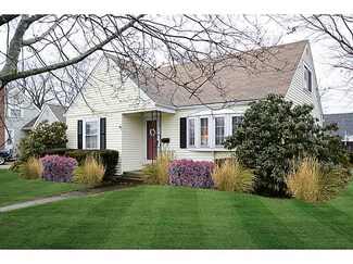 185 Hoxsie Ave, Warwick, RI 02889