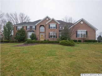 2 Malibu Ct, Jackson, NJ 08527