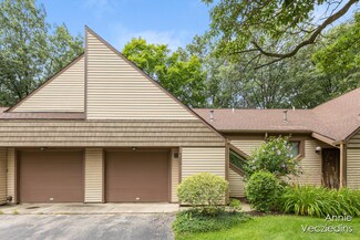 4375 Woods Trail SW, Wyoming, MI 49519
