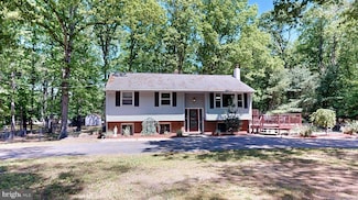92 Grassy Lake Rd, Shamong, NJ 08088