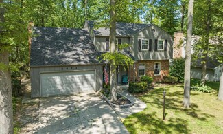 6411 Dumont Dr, Fort Wayne, IN 46815