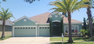 1829 Mira Lago Cir, Ruskin, FL 33570