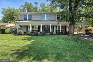 1725 Birch Rd, McLean, VA 22101