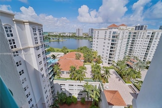 19900 E Country Club Dr Unit TS18, Aventura, FL 33180