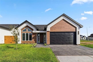 2709 E Pecos Rd, Edinburg, TX 78542