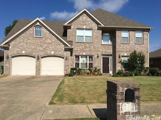 132 Congressional Dr, Little Rock, AR 72210