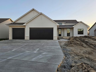 1029 W Silverstone Ct, Andover, KS 67002