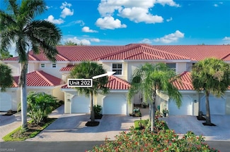 973 Hingham Way Unit 202, Naples, FL 34104