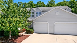 9323 Hickory Ridge Dr, Streetsboro, OH 44241