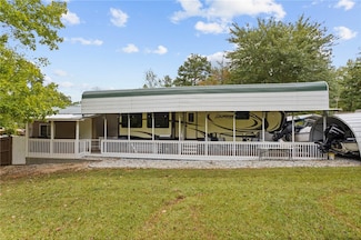 1208 Hanover Dr, Westminster, SC 29693