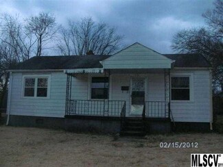 418 18th Street Place SW, Hickory, NC 28602