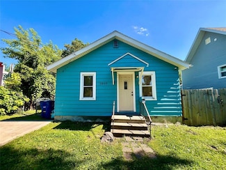 2809 Easton Blvd, Des Moines, IA 50317