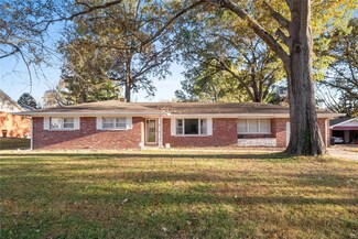 22 Cardinal Dr, Belleville, IL 62221