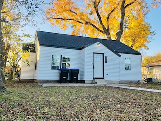 214 S 2nd St, Noble, OK 73068