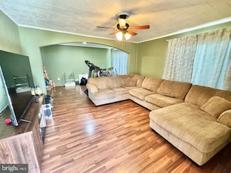230 W Grand Ave, Tower City, PA 17980