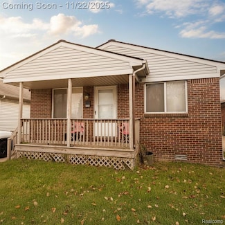 17551 E 10 Mile Rd, Roseville, MI 48066