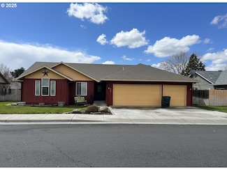 863 W Hartley Ave, Hermiston, OR 97838