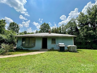 4207 Peach Orchard Rd, Granite Falls, NC 28630