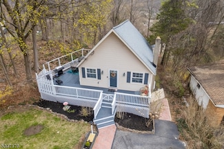 17 Winding Hill Rd, Vernon, NJ 07462