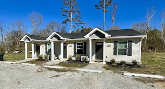 1280 E Gaines St, Lawrenceburg, TN 38464