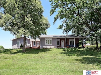 3846 E Locust Ln, Holmesville, NE 68310
