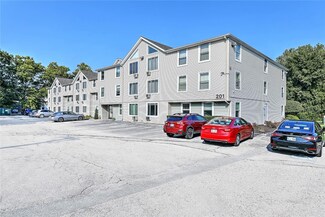 201 Woodlawn Ave Unit 101, North Providence, RI 02904