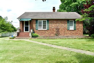 422 S Main St, Benld, IL 62009