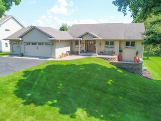 721 S Geneva Golf Club Dr NE Unit NE, Alexandria, MN 56308