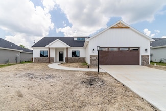 7751 Luna Way, Fort Wayne, IN 46835