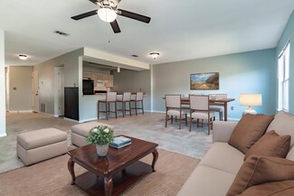 1831 Whispering Oaks Ln, Fort Walton Beach, FL 32547