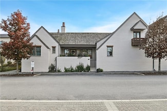 110 4th St, Fayetteville, GA 30214