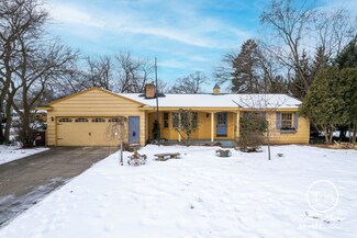 7275 Westlane Ave, Jenison, MI 49428