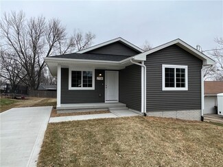 4200 SE 17th St, Des Moines, IA 50320