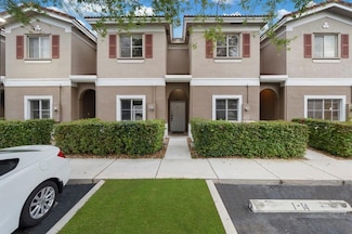 4412 Woodland Cir, Tamarac, FL 33319