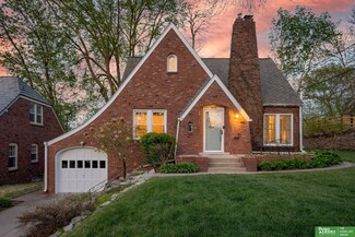 1515 N 51st St, Omaha, NE 68104