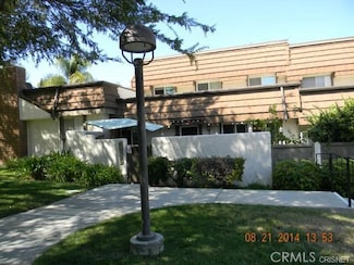 10175 Larwin Ave Unit 2, Chatsworth, CA 91311