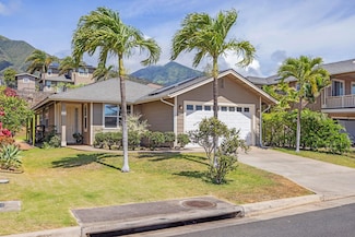 672 Komo Ohia St, Wailuku, HI 96793