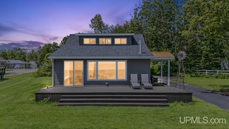 3988 Michigan 35, Escanaba, MI 49829