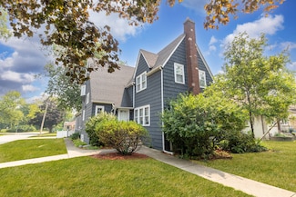 1019 N 3rd Ave, Maywood, IL 60153