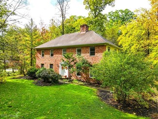 16620 Mohican Trail, Chagrin Falls, OH 44023