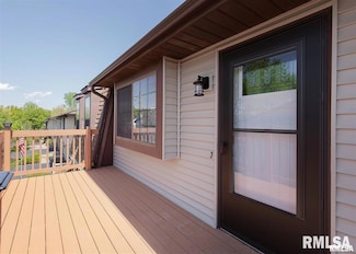 4015 Lillie Ave Unit 108, Davenport, IA 52806