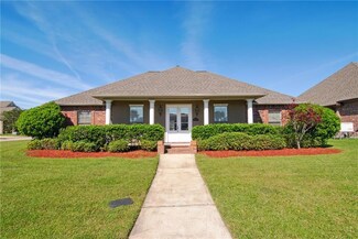 201 River Valley Ct, La Place, LA 70068