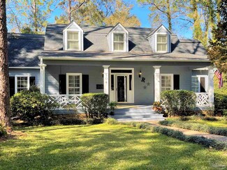 504 Brookwood Rd, Atmore, AL 36502