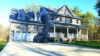 32 Northwest Rd, West Hampton, MA 01027