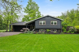 3023 Ravenna St, Hudson, OH 44236
