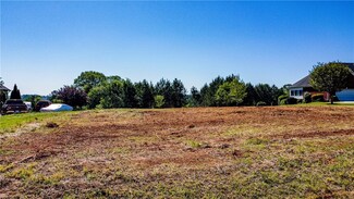 2417 Watkins Rd, Anderson, SC 29625