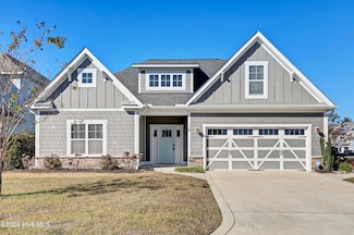 14 Viona Ln, Hampstead, NC 28443