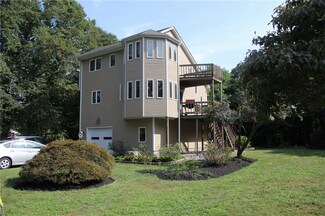 45 Spirketing St, Jamestown, RI 02835