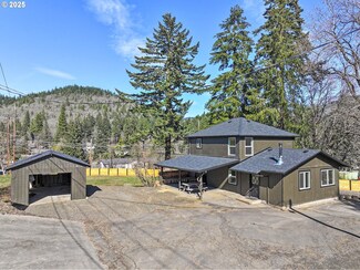 1272 N Main Ave, White Salmon, WA 98672