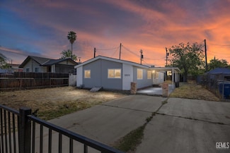 5501 Weedpatch Hwy, Bakersfield, CA 93307